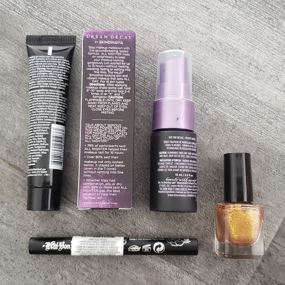 URBAN DECAY | Makeup Halloween 4 Bundle - Picture 2 of 2